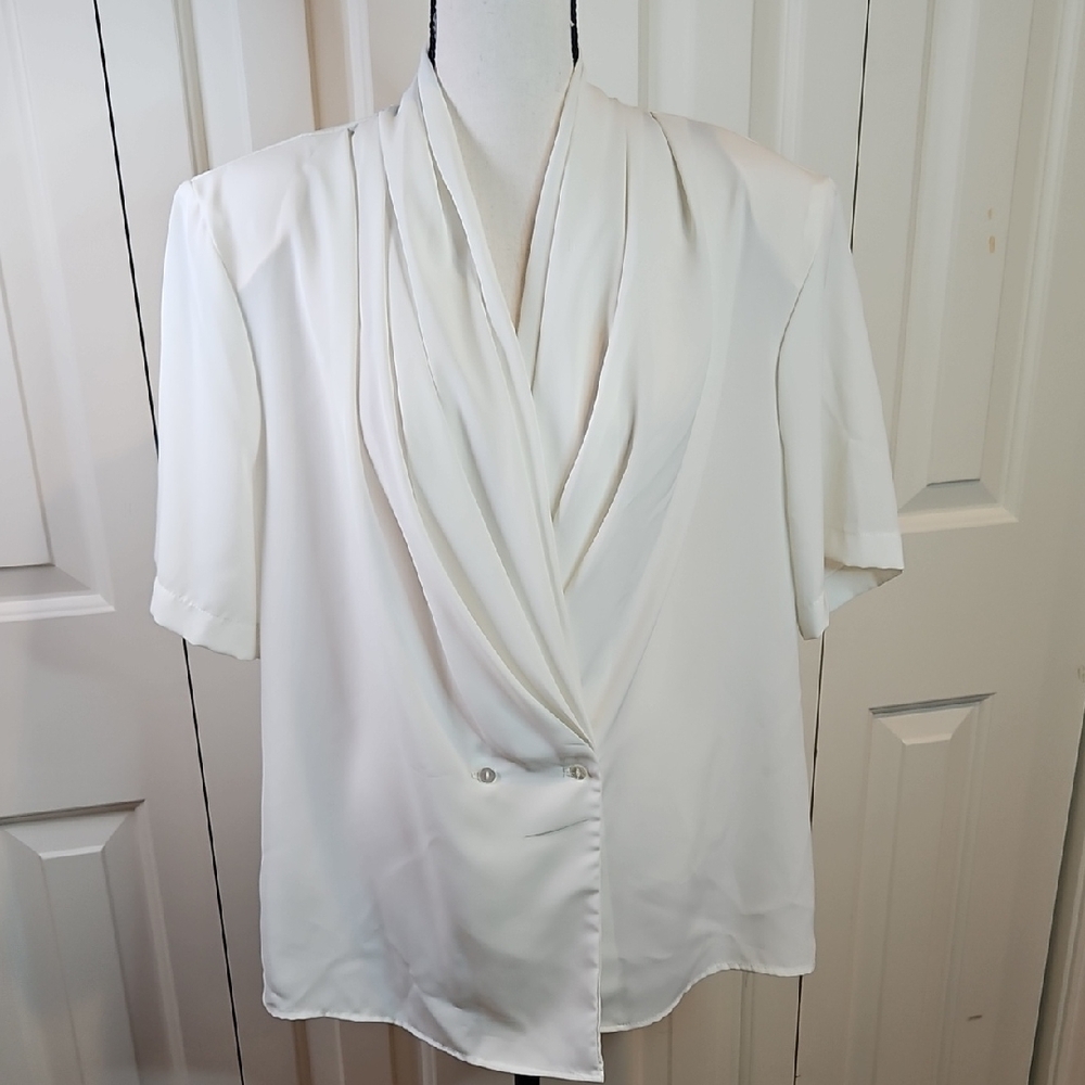 Vintage Malory B New York Elegant White Women's Top Blouse 14